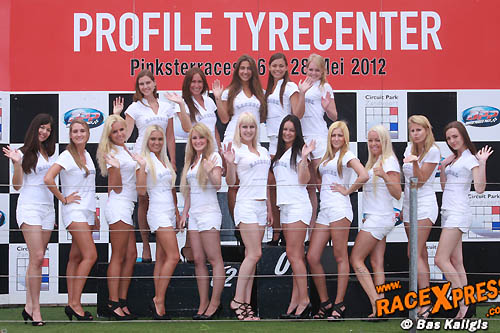 FOTO'S: De lekkerste pitbabes; van Formule 1 tot Dutch Power Pack